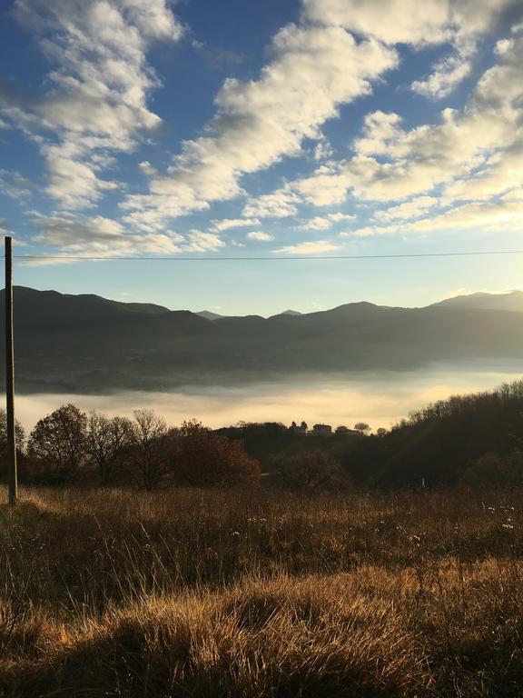 Agriturismo La Corte Del Lupo Ночера-Умбра Экстерьер фото